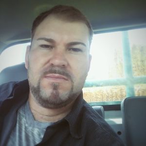 Meet your Posher, Cesar